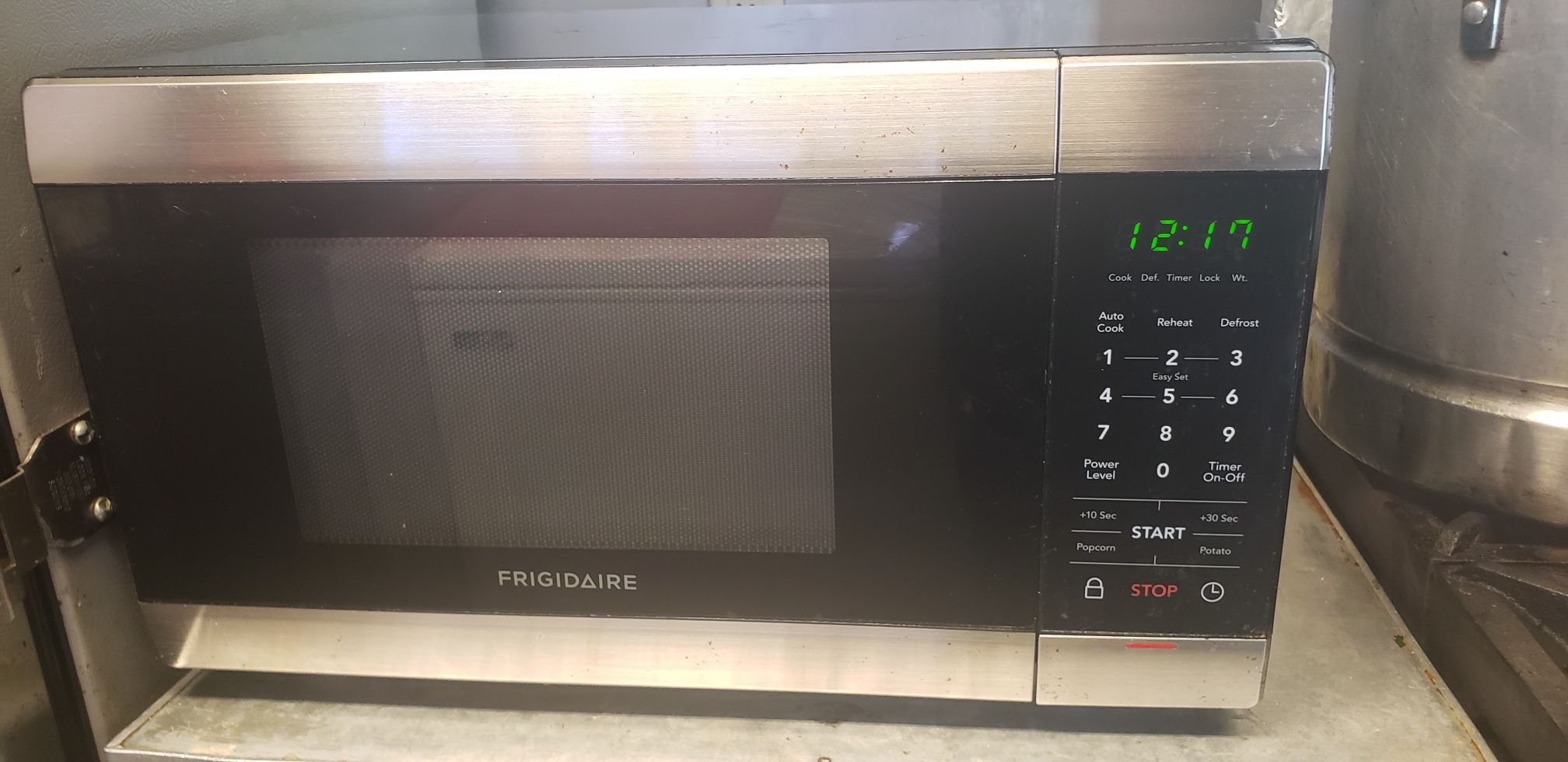 microwave good nice and cheap works very well 