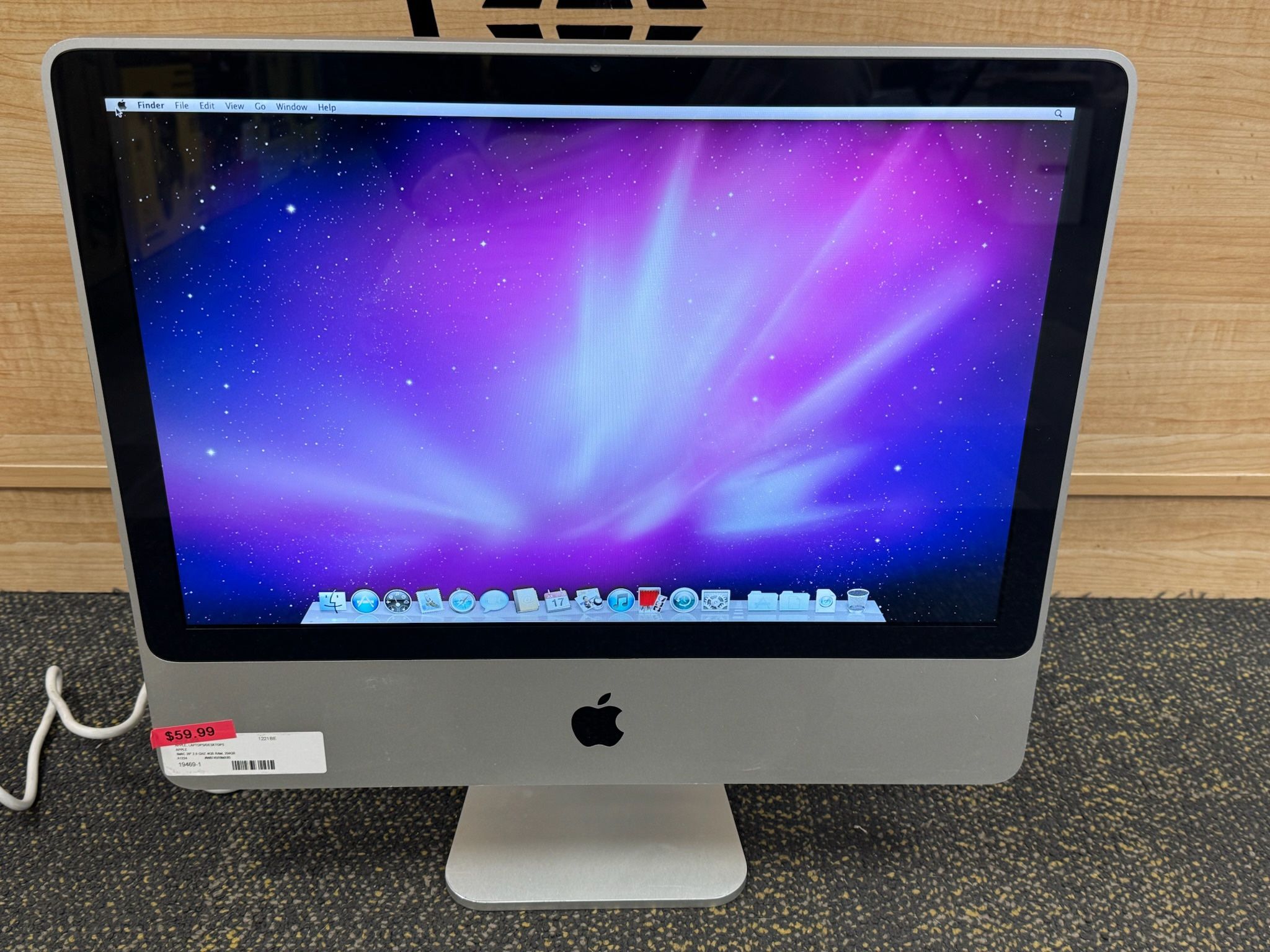 Apple A1224 iMac 20" 2.0 GHZ 4GB RAM, 250GB