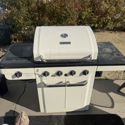Bbq  Kenmore White 