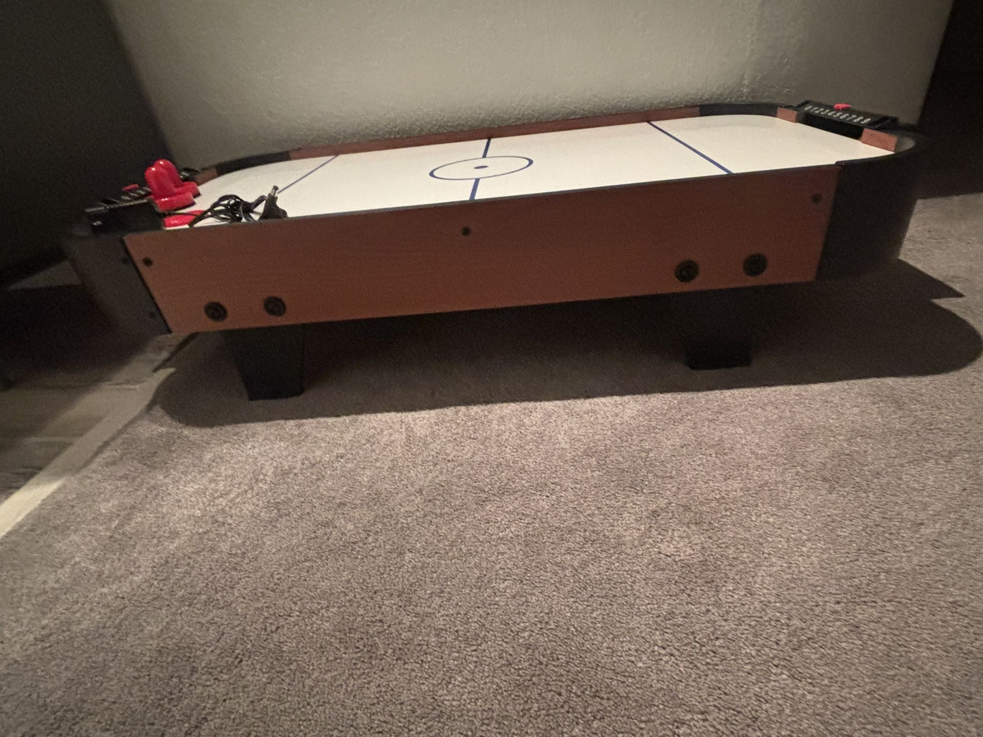 Air Hockey: Table Top Game
