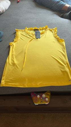 Blusa Amarilla Nueva
