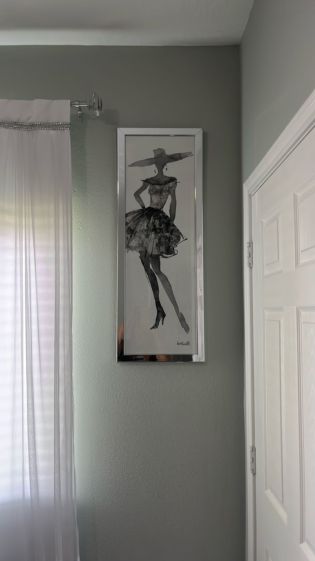 Wall Items 2 Pics 