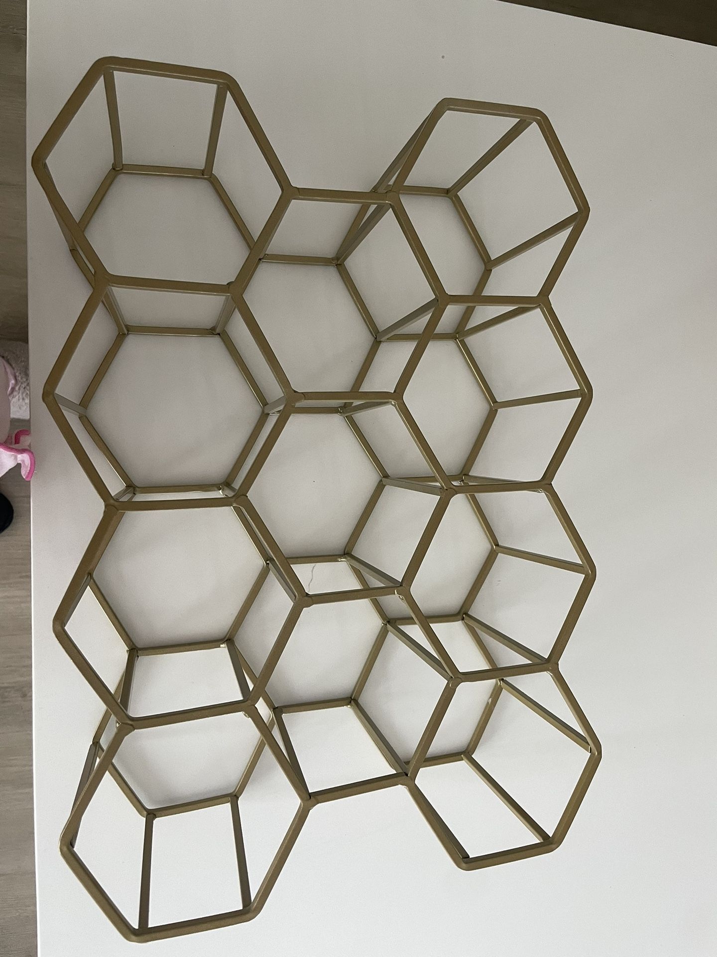 11-Bottle Gold Wine Rack