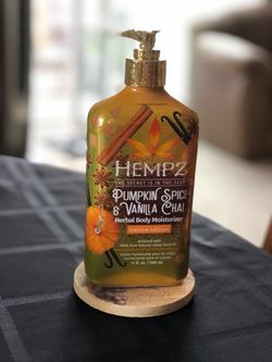 Hempz ~ Pumpkin Spice & Vanilla Chai Herbal Body Moisturizer