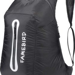 Lightweight Packable Hiking Backpack Small Waterproof Travel Daypack 

