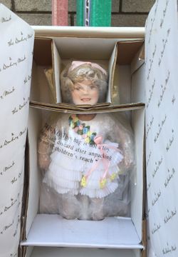 Shirley Temple Dolls & Beanie Babies