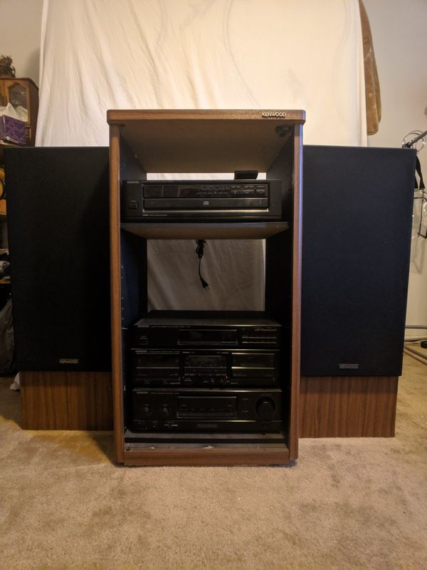 Kenwood Stereo System w/ Speakers for Sale in Los Angeles, CA - OfferUp