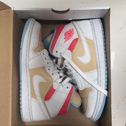 Women’s Air Jordan 1 Mid SE