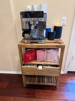 Cute coffee bar / Kitchen Cart