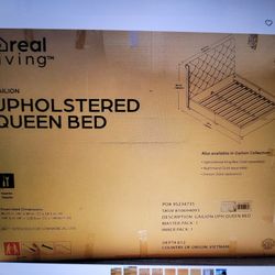 Queen bed 