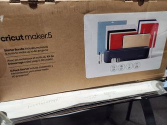 Cricut Maker 5 cutting machine starter bundle