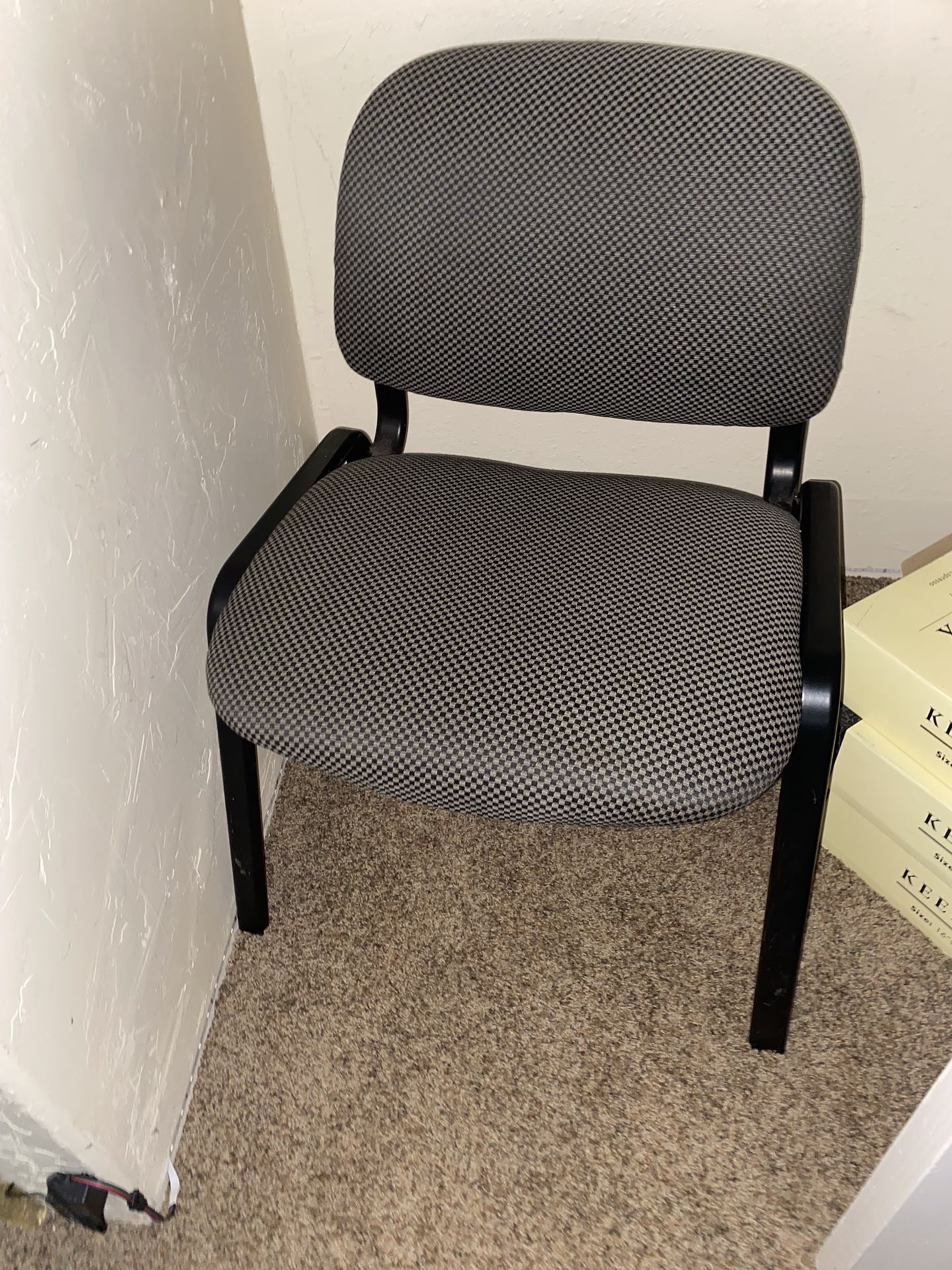 Office Chairs 