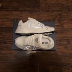 White Dior B30