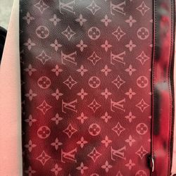Louis Vuitton Messenger Bag 