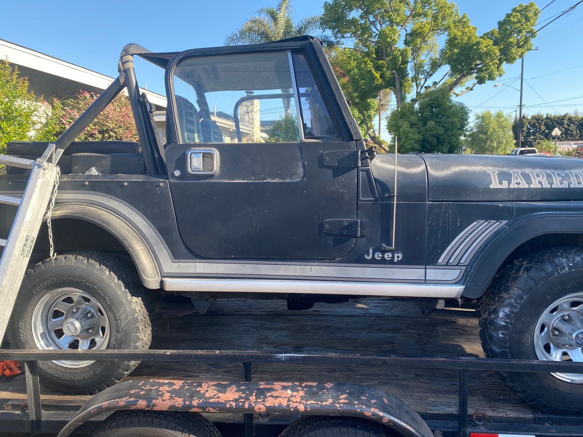 1985 Loredo Jeep (obo)