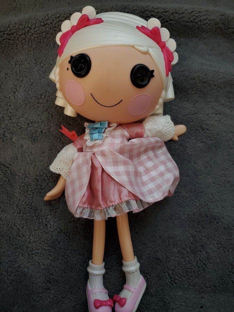 Lalaloopsy doll