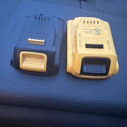 Dewalt 20V MAX Compact Lithium Ion Batteries 