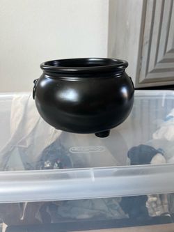 Cauldron bowl