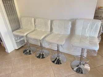 4 White Faux Leather Bar Stools