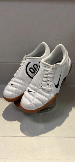 NIKE WOMANS TOTAL 90III SP “WHITE BLACK”