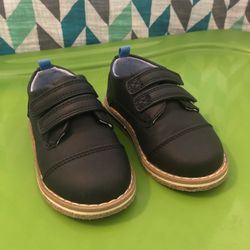 NEW Cat & Jack boy shoes