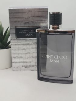 JIMMY CHOO 

Man Eau de Toilette

3.3 fl