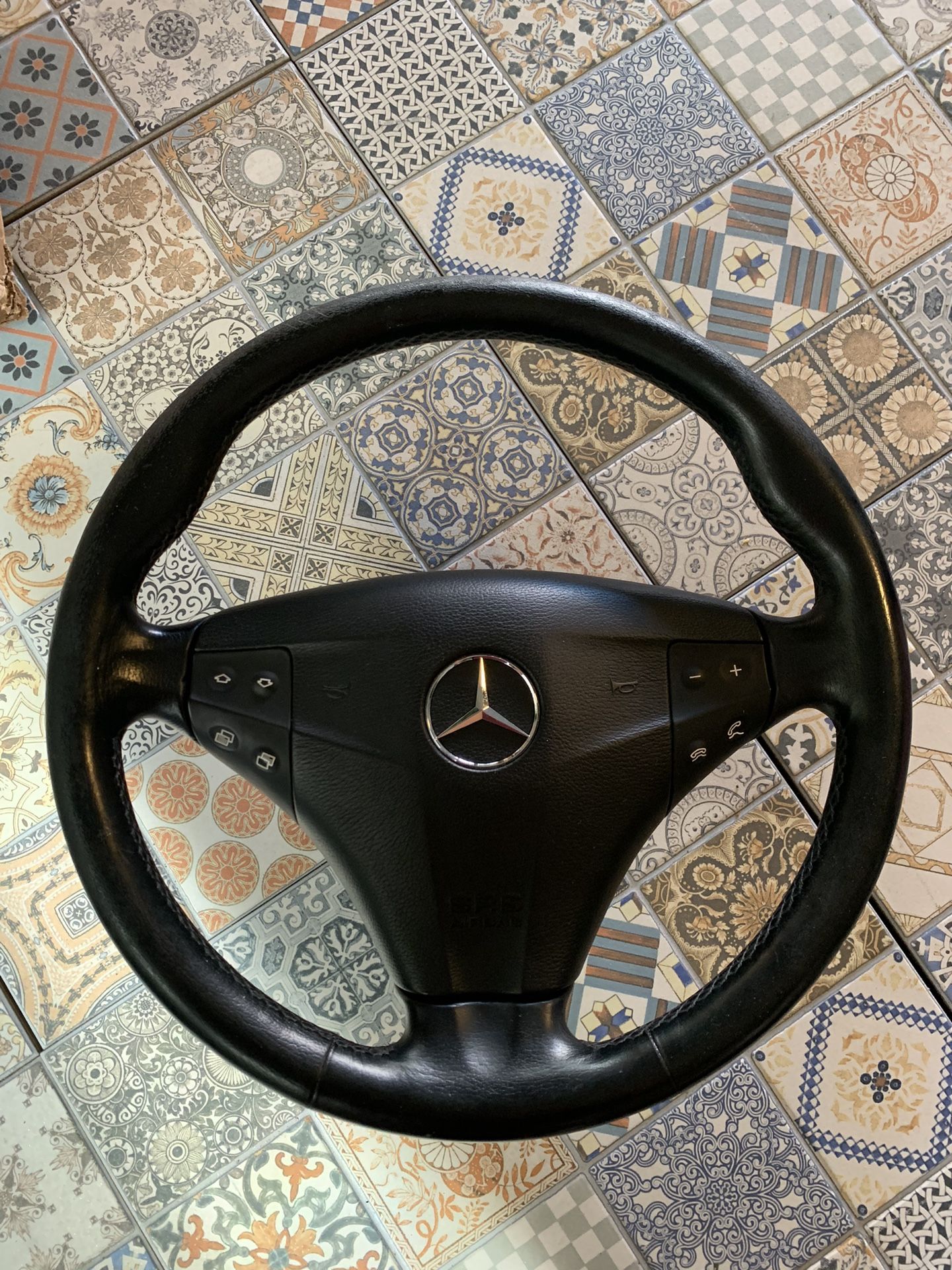 2001-2004 Mercedes C-class Steering Wheel!