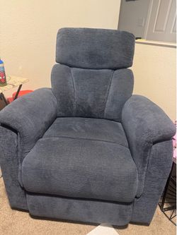 Bobs furniture rocking recliner