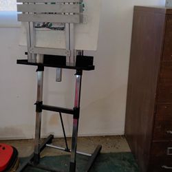     DRAWING BOARD 