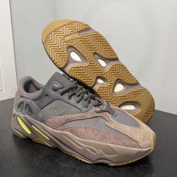 Adidas Yeezy 700 Mauve 