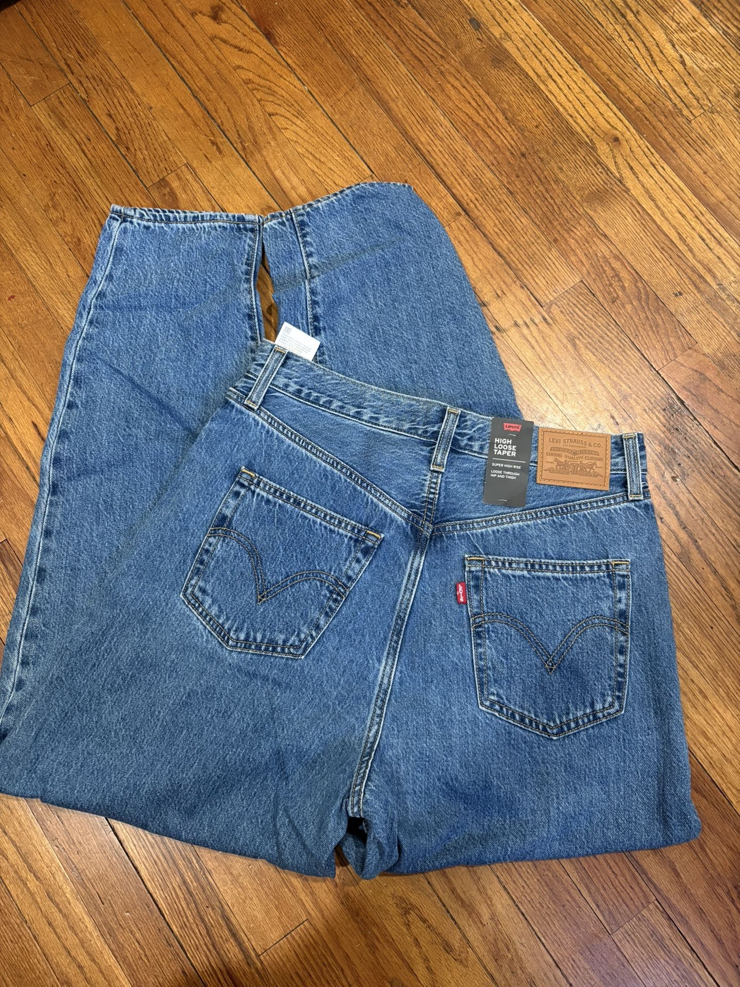 Women Levi’s