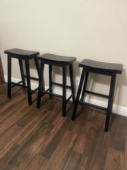 Set of 3 Bar Height Stools