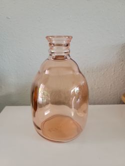Pink Glass Bud Vase.