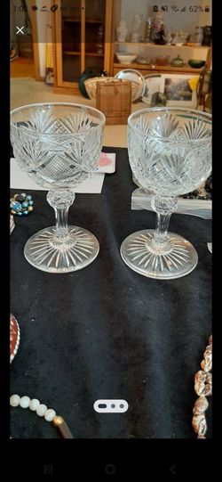 2 ABP Brilliant Cut Glass Crystal Stemmed Wine Glasses
