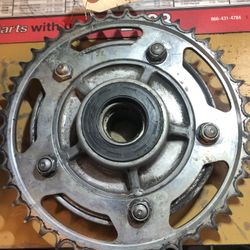 2003 Suzuki GSXR750 Rear sprocket And Drum