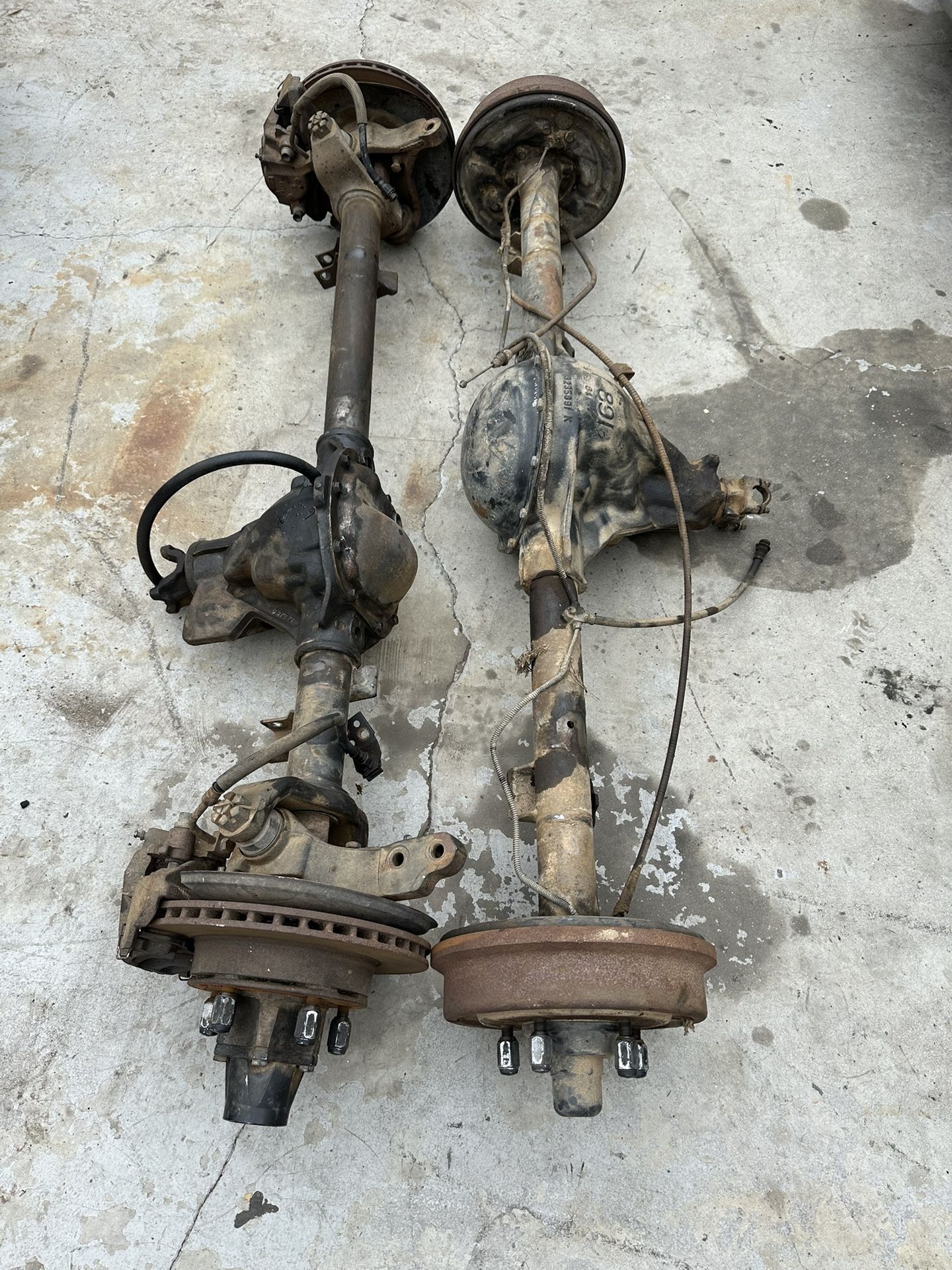 Jeep Cj7 Wide Trac Axles Pair Oem 3.31 Gear Dana 30 And AMC 20