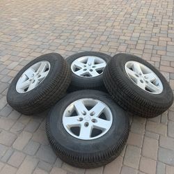 2022 JEEP GLADIATOR WHEELS AND TIRES