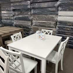 NEW DINNER TABLE AND CHAIRS 