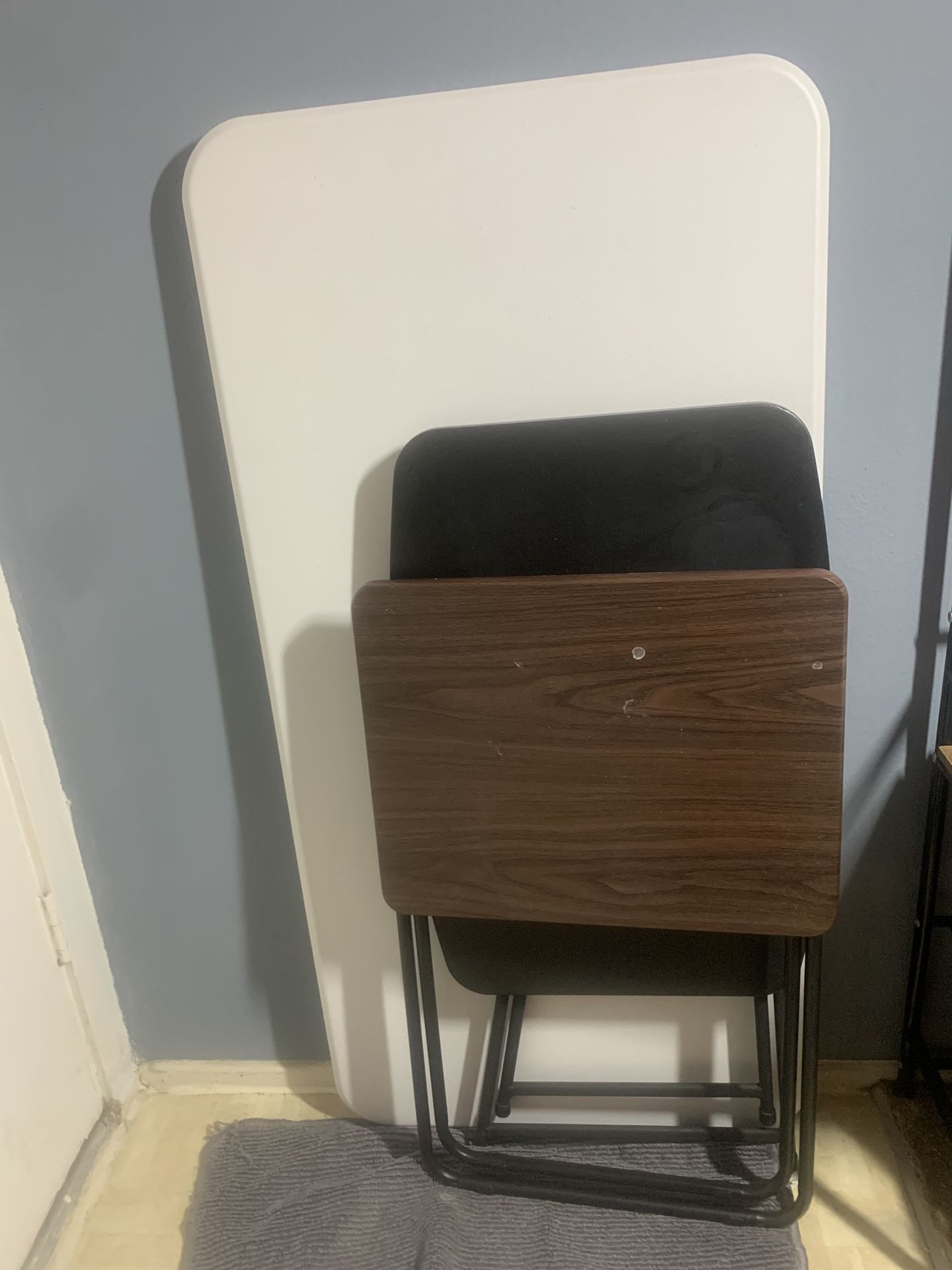 Folding Tables