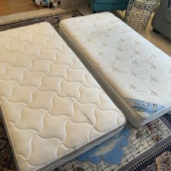 2 Twin Mattress 