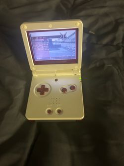 GBA SP Famicon edition