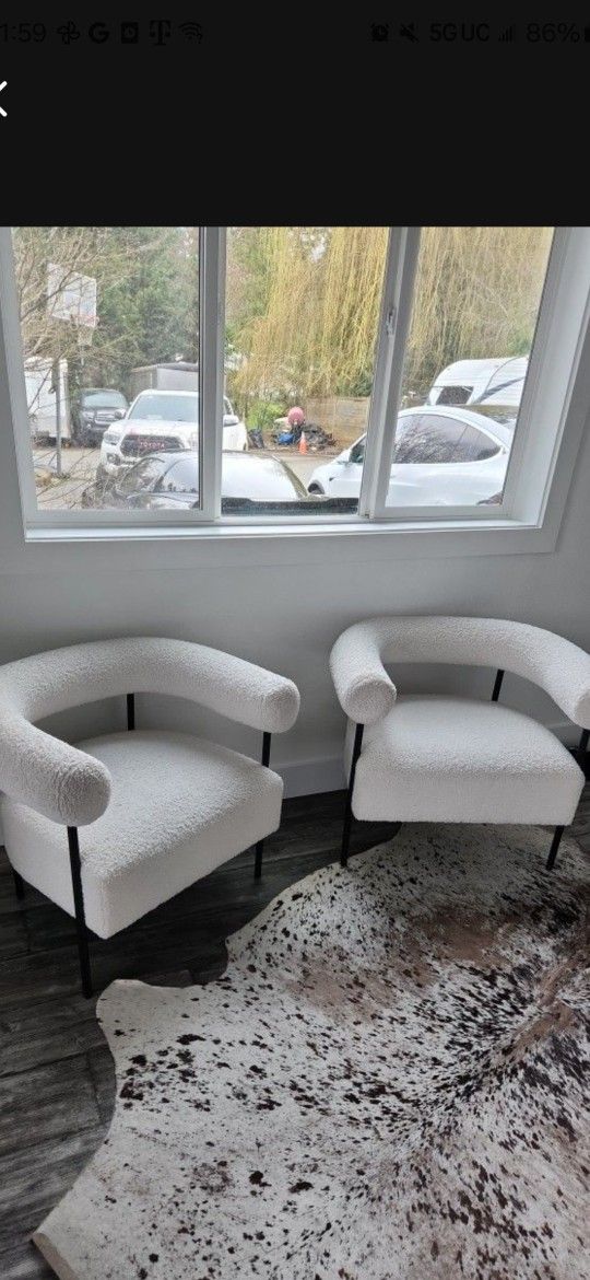 2 Chairs 