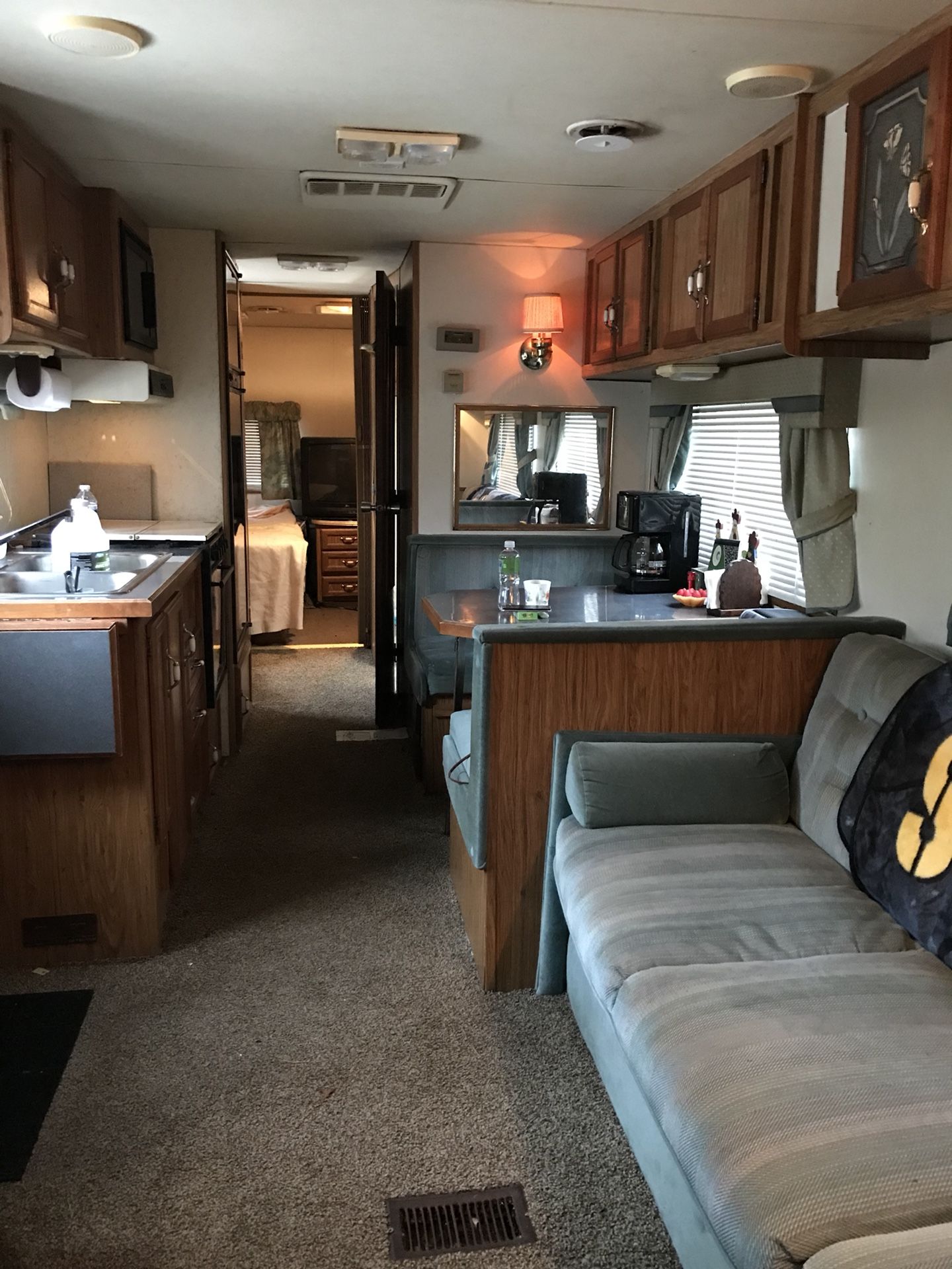 Trailer on deeded lot in Lake Adventure Milford ,PA for Sale in