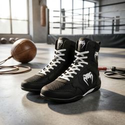 VENUM Contender Boxing Shoes