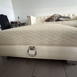 Tufted Luxury Couch Set And Ottoman 