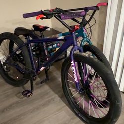 Not Free Both 27.5 Traffic And Throne LX Goon Runner