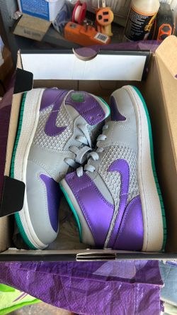 Nike girls Air Jordan fat number one