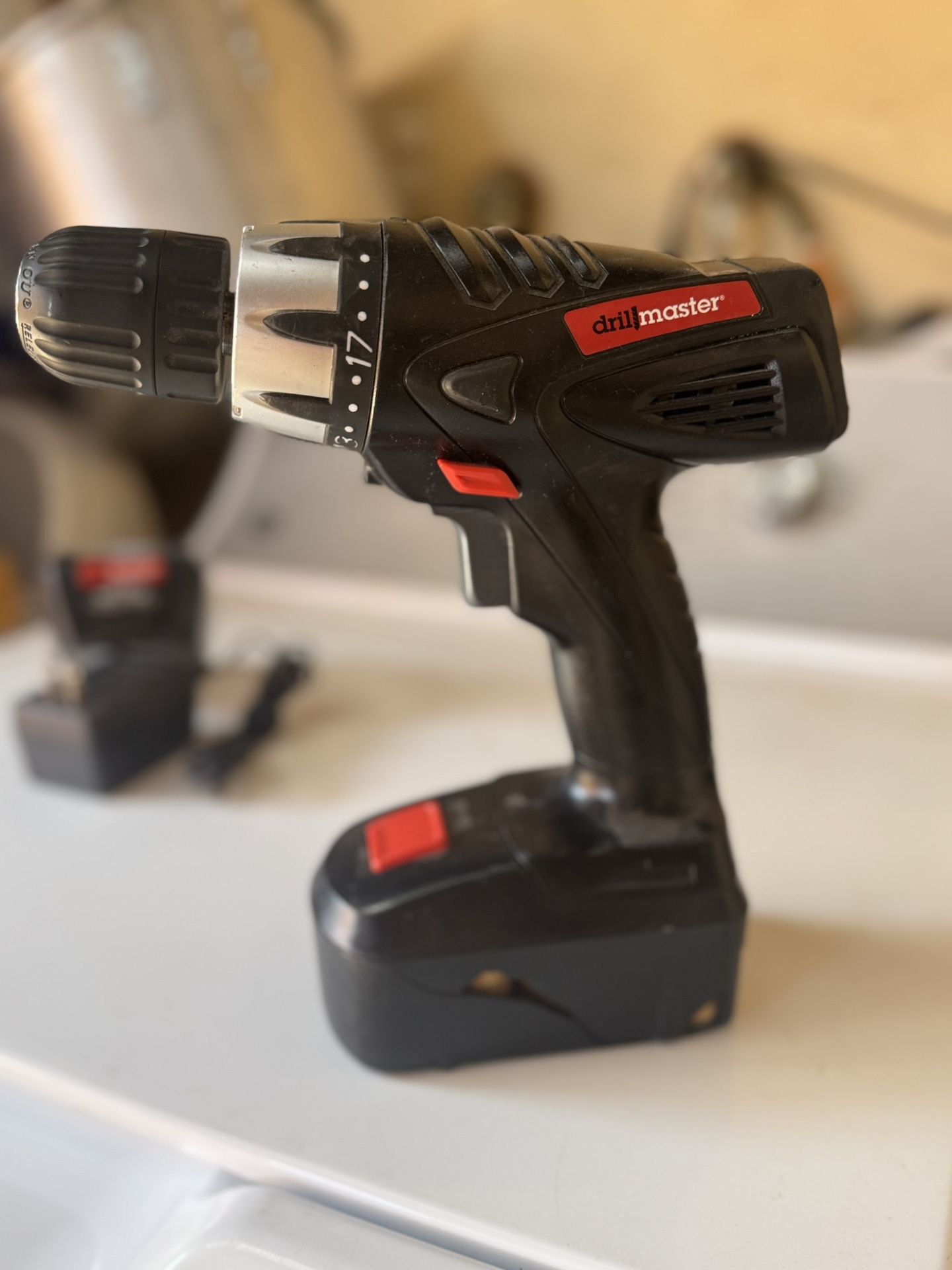 Drill Master 18V Cordless 3/8 Drill Driver