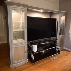 Entertainment Center And Tv Stand