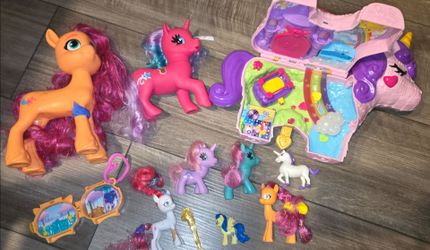 Polly Pocket Unicorn Piñata Playset & My Little Pony Lot